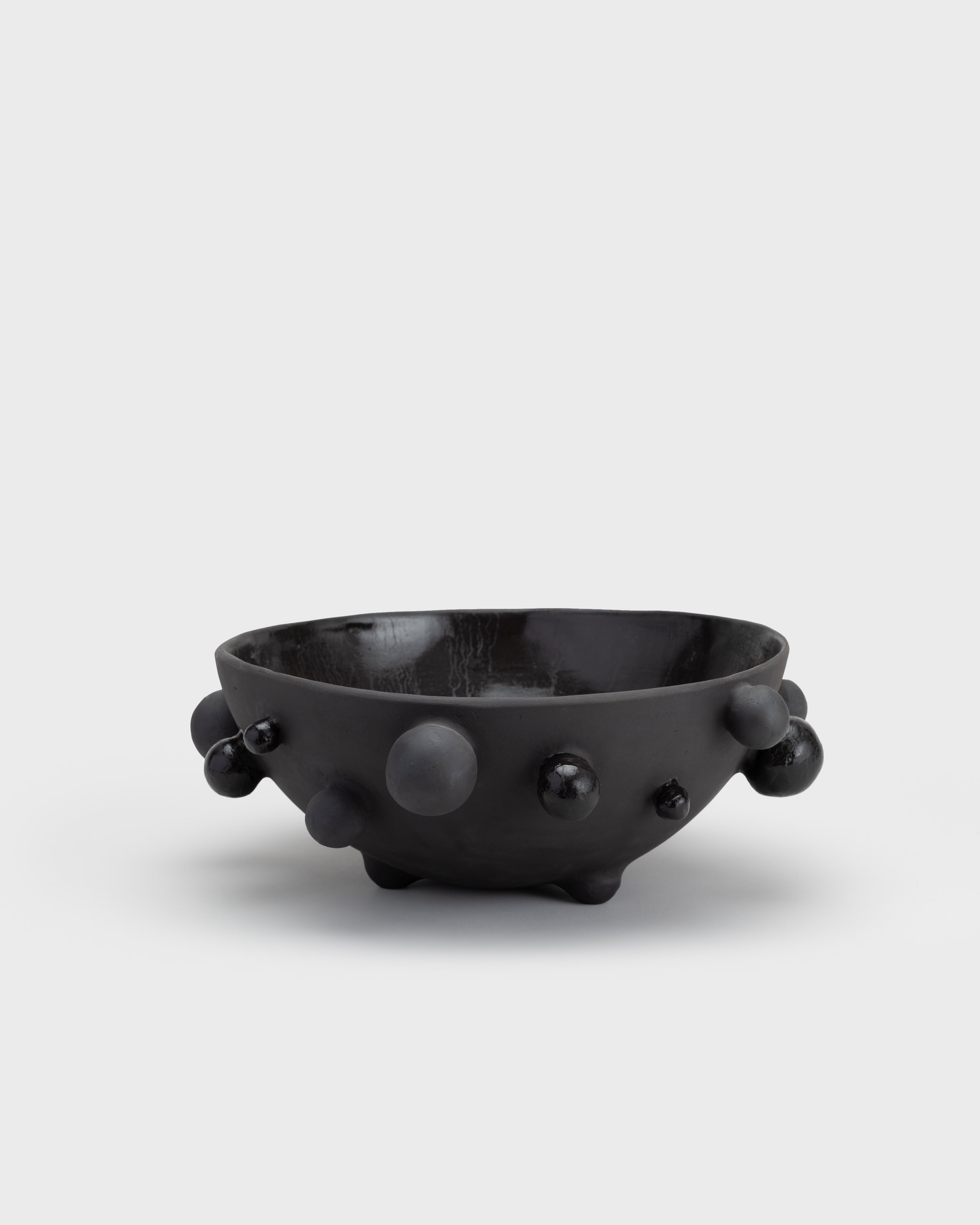 Vilniaus_karalienės_perlų_dubuo_Juodas_L (6 of 9)