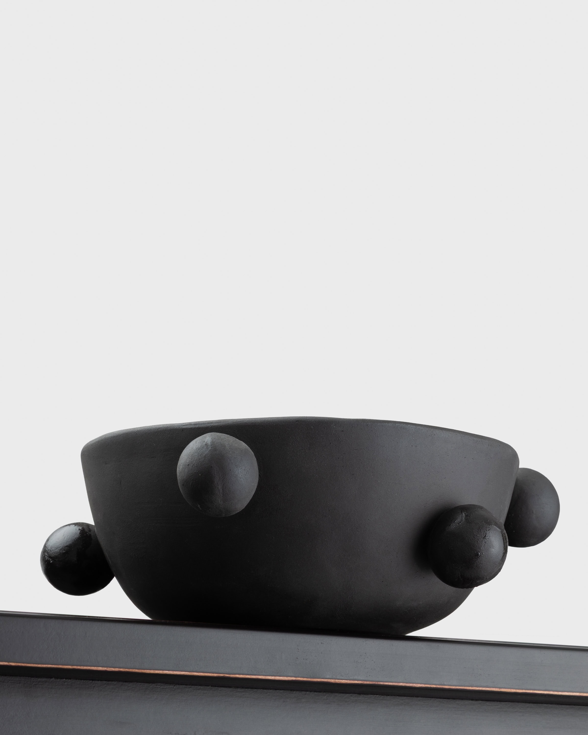 Vilniaus_karalienės_perlų_dubuo_Juodas_S (5 of 9)