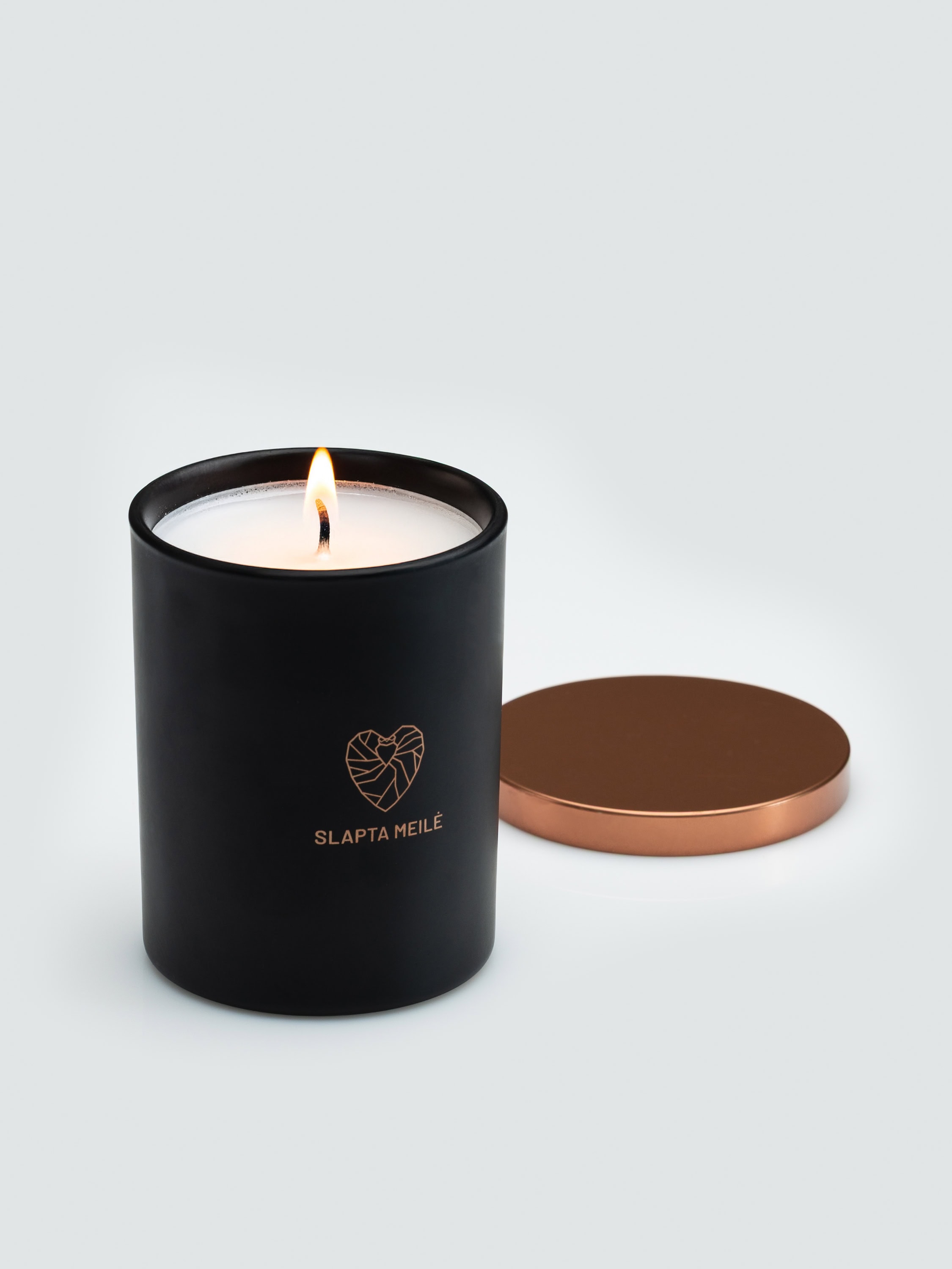 Žvakė indelyje, A, SLAPTA MEILĖ, 01