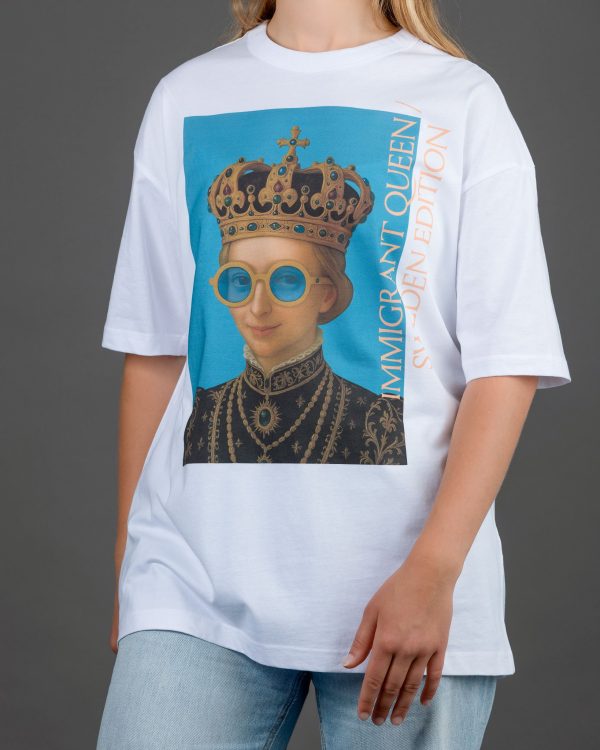 Marškinėliai „IMIGRANT QUEEN / SWEDEN EDITION“ - Image 14