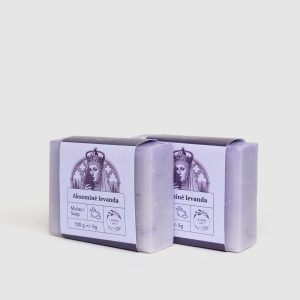 Dvi kieto muilo „Aksominė levanda“ 100 g pakuotės su violetinėmis etiketėmis, vaizdas kampu