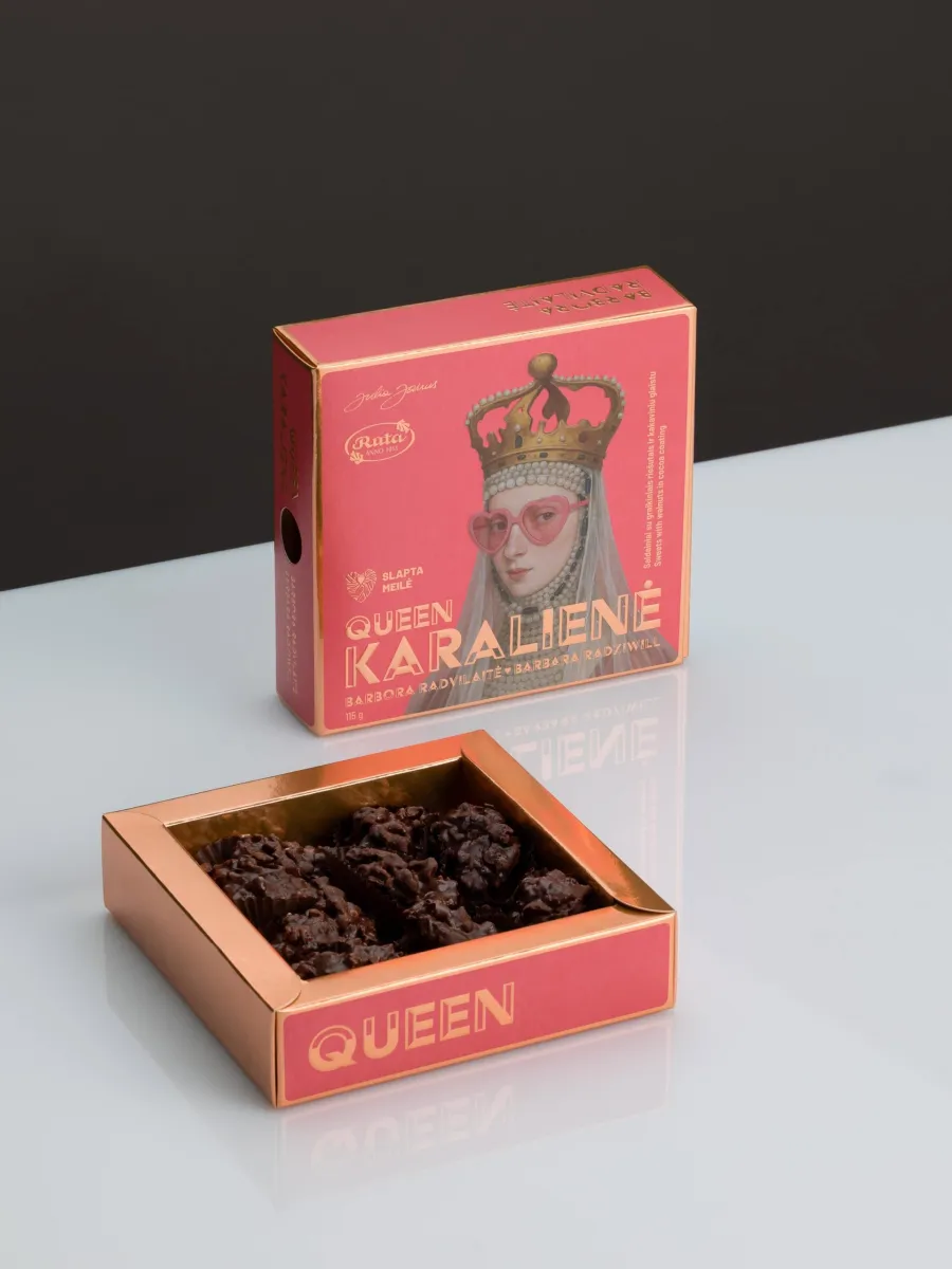 Upright box of “Queen Barbara Radziwiłł” sweets and an open tray of sweets