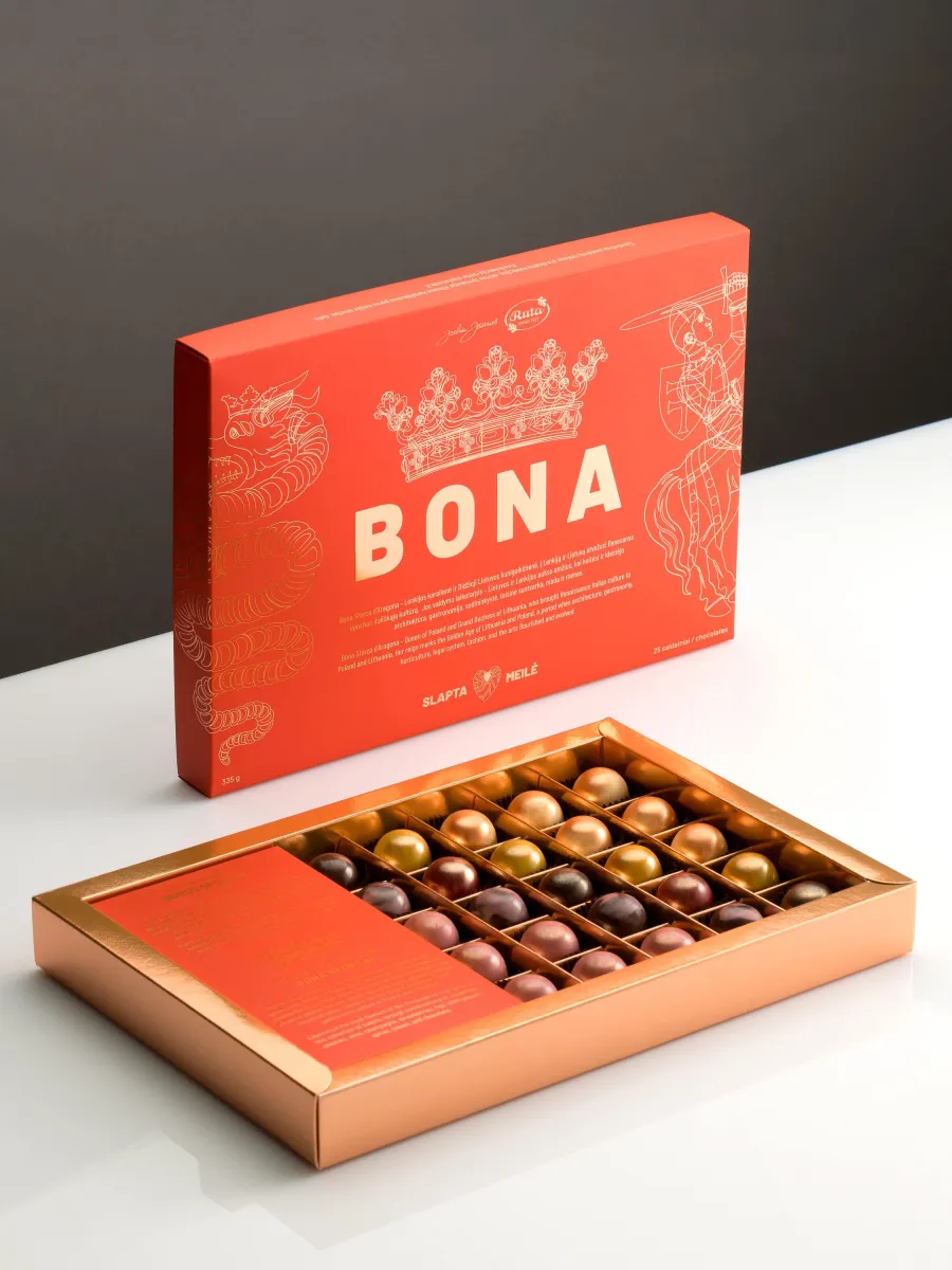 “Bona” chocolate sweets set – open box with sweets and the lid standing upright