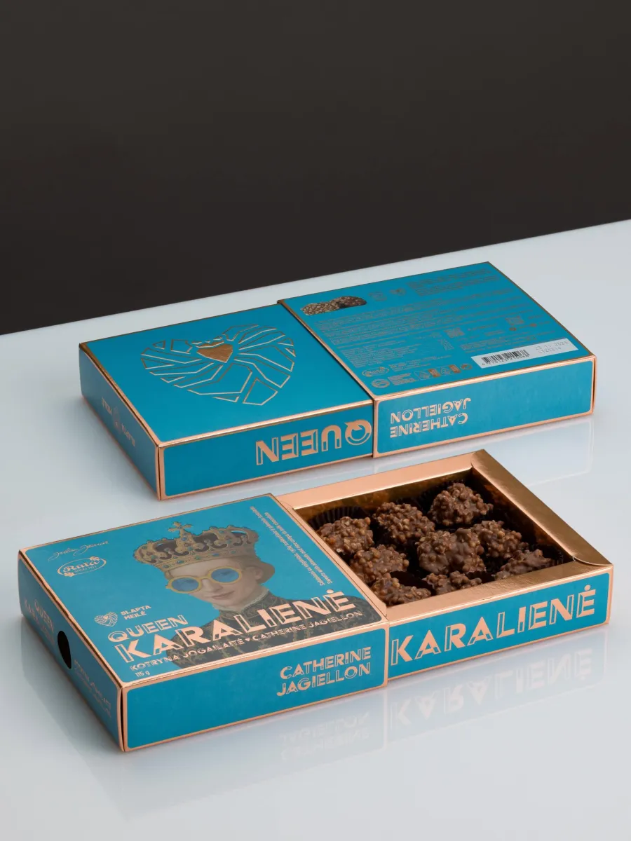 Two boxes of “Queen Catherine Jagiellon” sweets, one open, top view