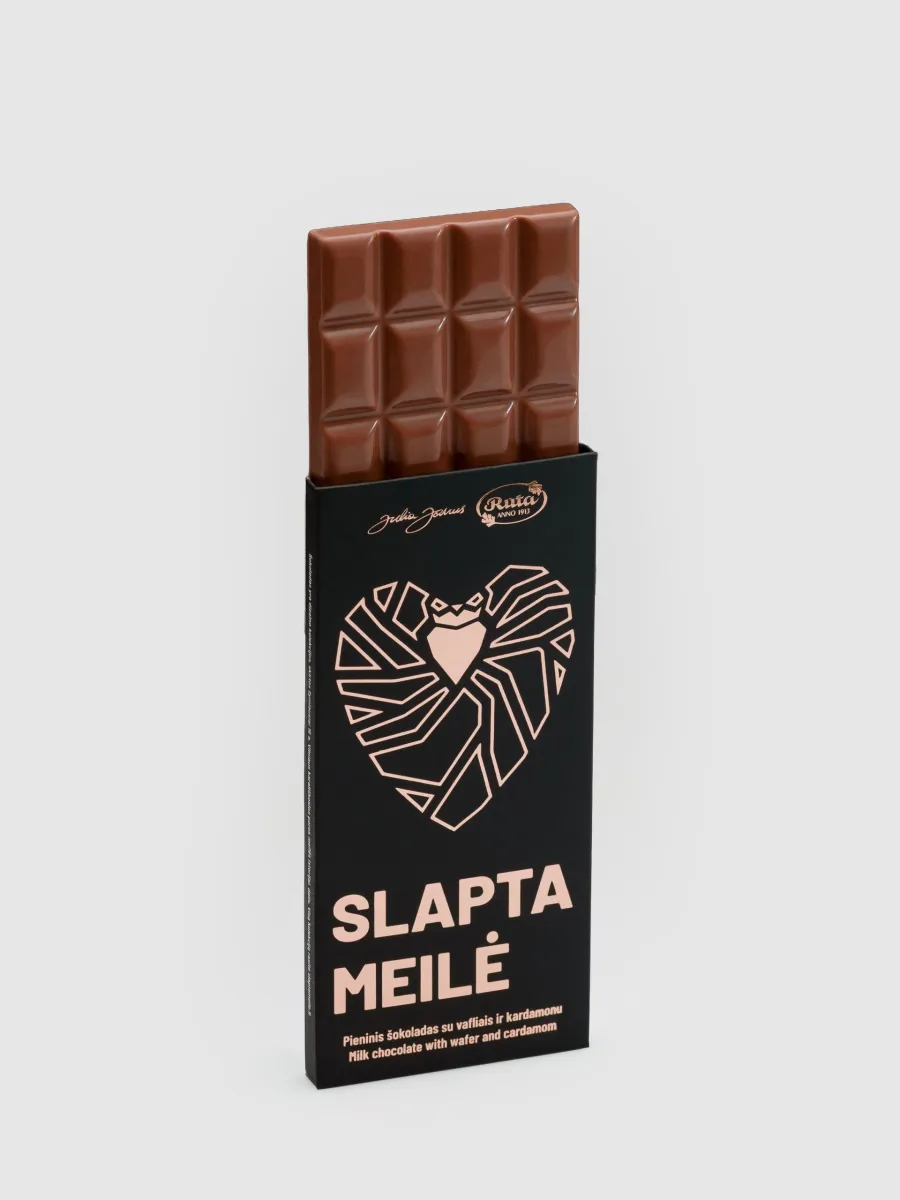 “Slapta meilė” milk chocolate in black packaging with the edge of the bar pulled out