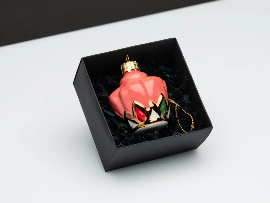 Ceramic Heart pink ceramic Christmas ornament with a crown pattern in a black box